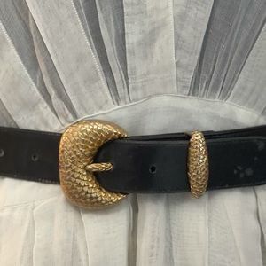 Carlisle Karen Callahan Gold Plated Leather Belt